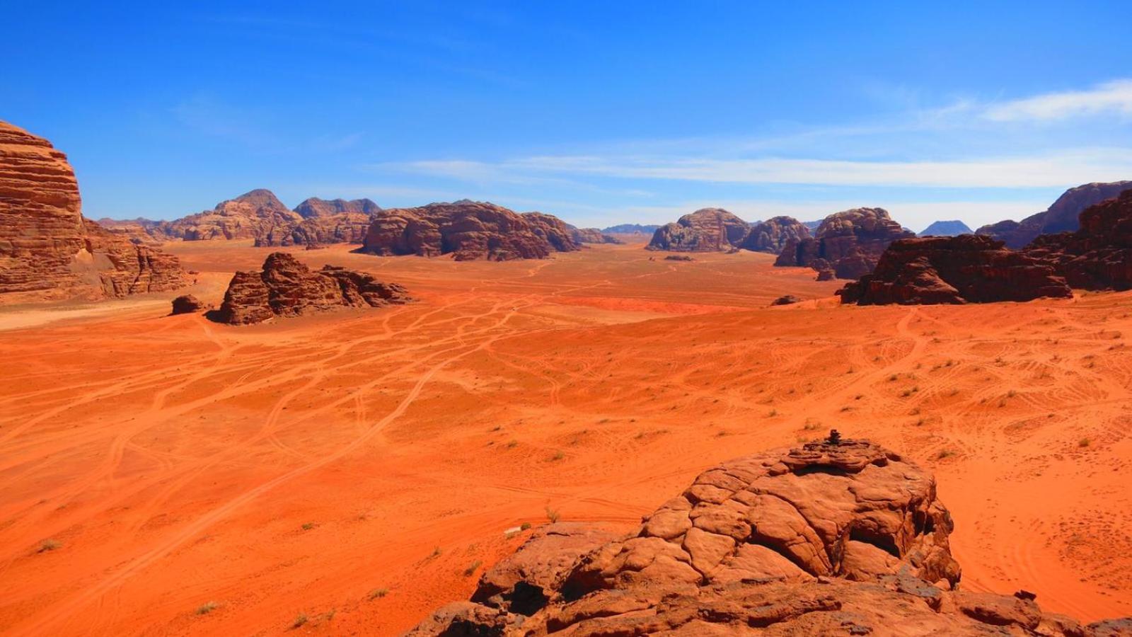 Отель Wadi Rum Nabatean Camp Экстерьер фото